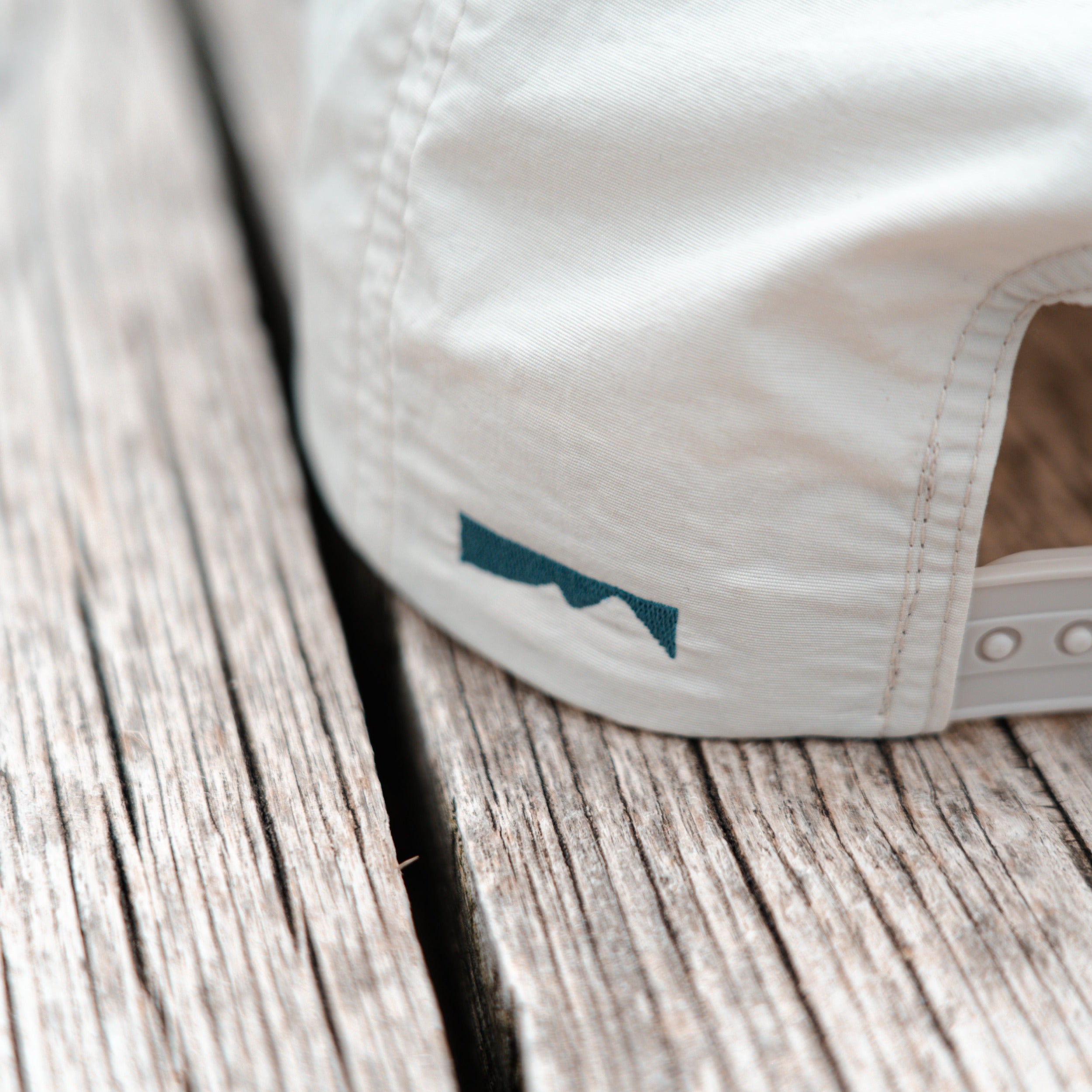 Snapback | "Adventurer"